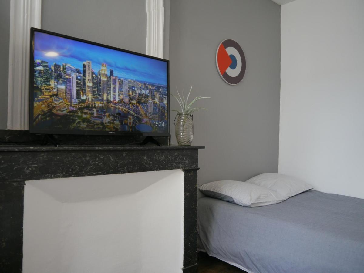 Appartement Hypercentre Tarbes - 2 Grandes Chambres ภายนอก รูปภาพ