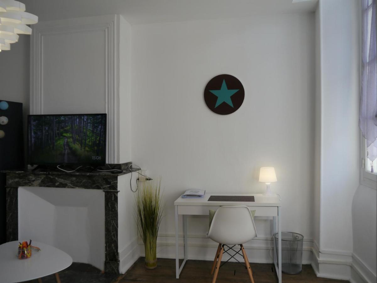 Appartement Hypercentre Tarbes - 2 Grandes Chambres ภายนอก รูปภาพ
